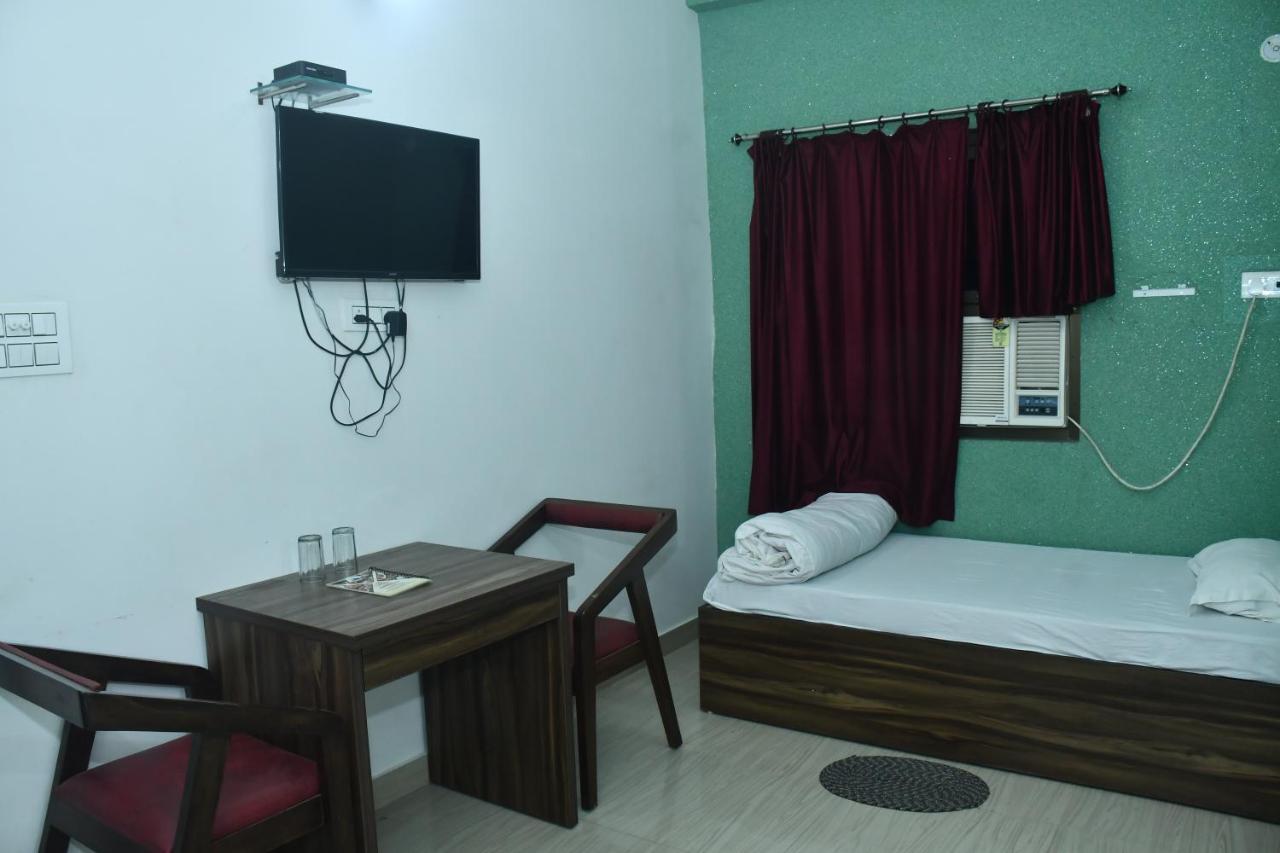 Hotel Awadh Palace Sahjanwa Eksteriør billede
