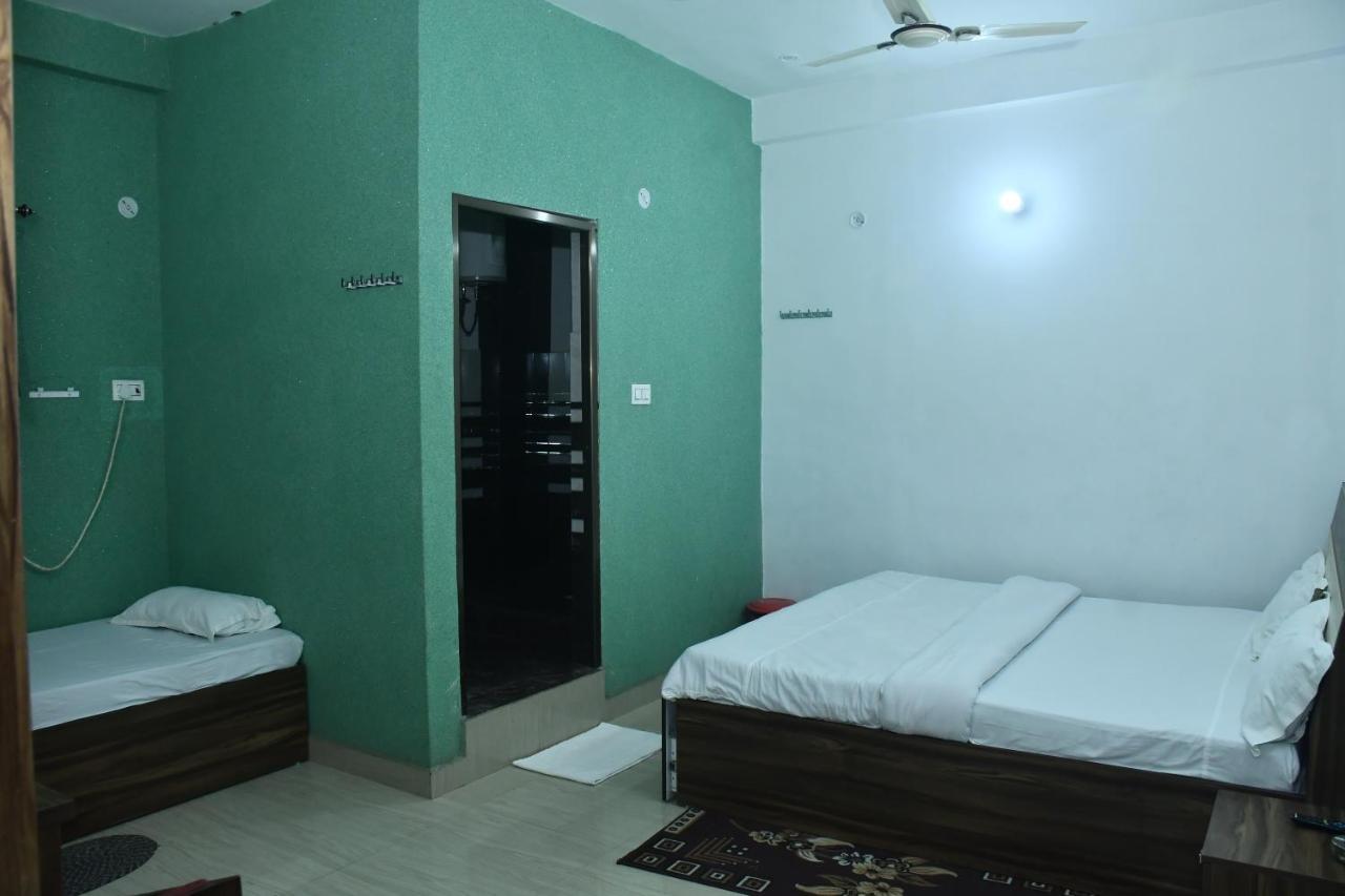 Hotel Awadh Palace Sahjanwa Eksteriør billede